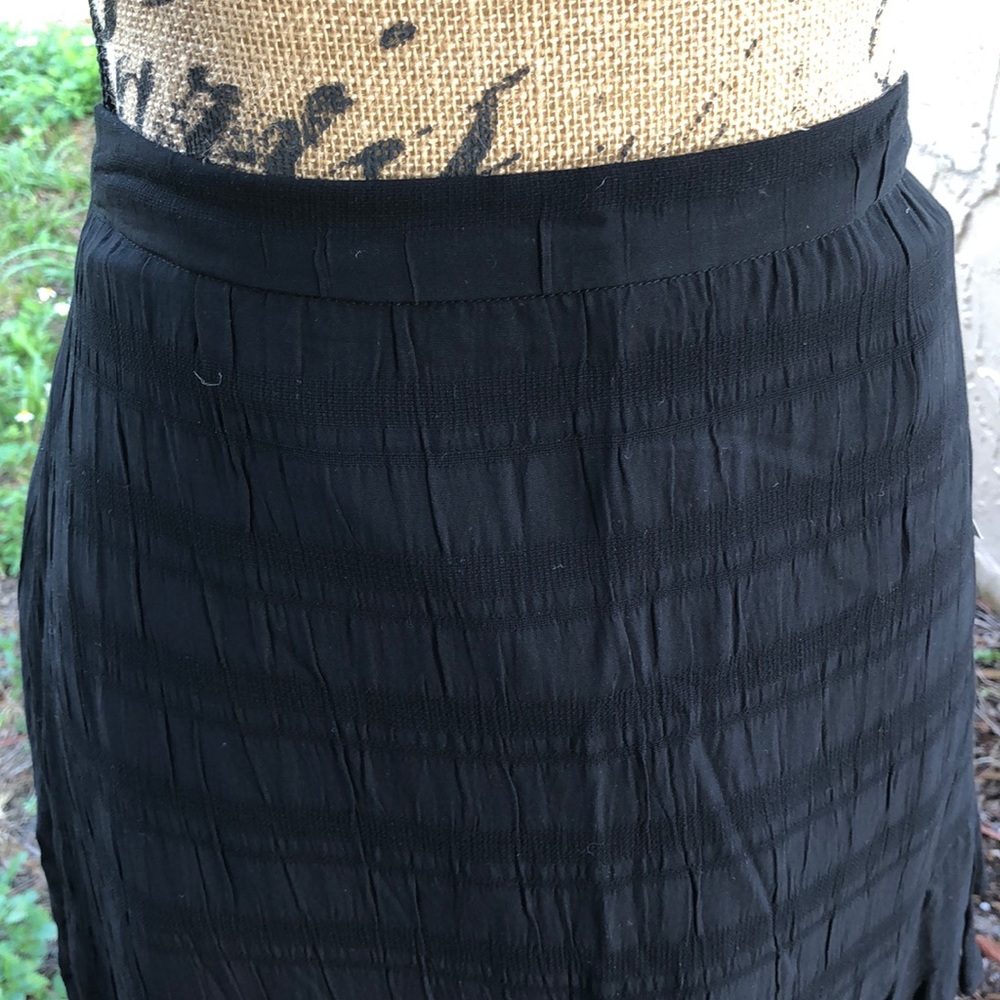 Skirt - Picture 4 of 7